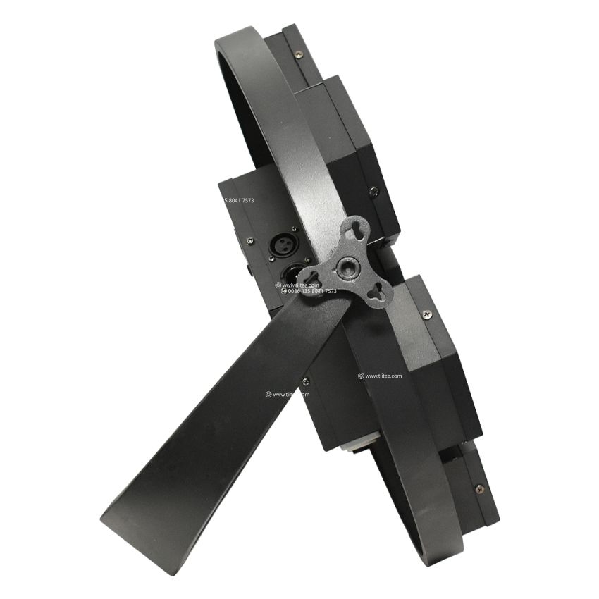 Mini P1 Retro Stager 7x60W RGB Audience Background Blinder Strobe Stage Light