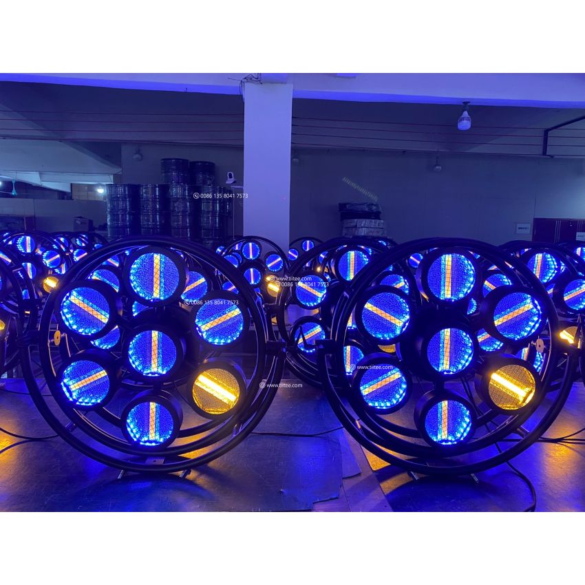 Round P1 RGB Retro Stager 7x60W Blinder Light For Stage Theatre Event